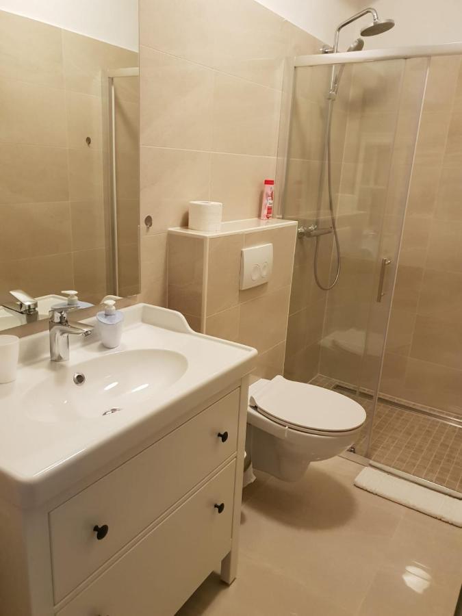 Ferienwohnung Apartman Bura Posedarje Exterior foto