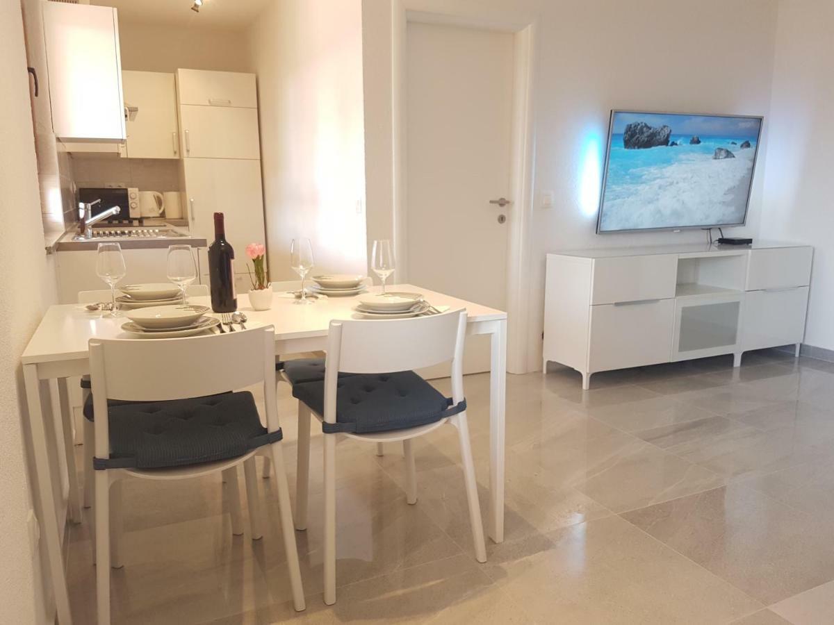 Ferienwohnung Apartman Bura Posedarje Exterior foto