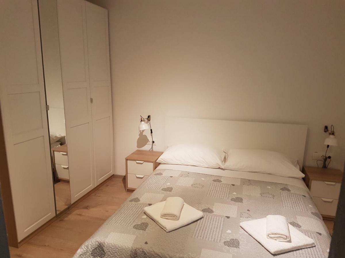 Ferienwohnung Apartman Bura Posedarje Exterior foto